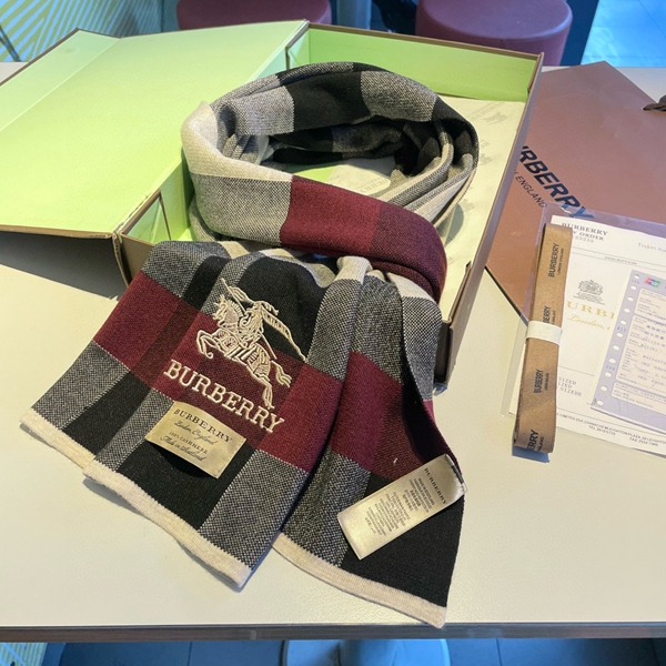 ブランドマフラー角部分ディテール